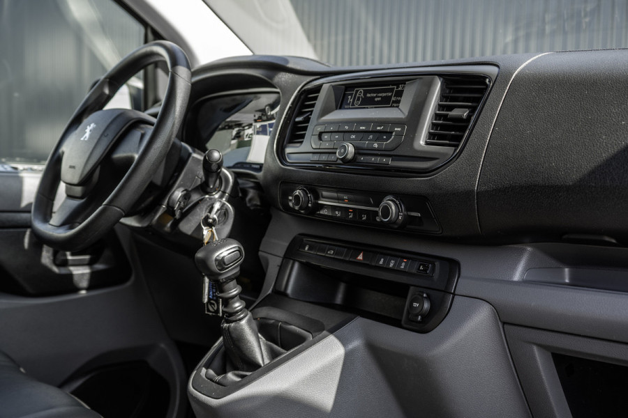 Peugeot Expert **2.0 BlueHDI | L2H1 | Euro 6 | 123 PK | Cruise | Airco | Trekhaak** Peugeot Expert **2.0 BlueHDI | L2H1 | Euro 6 | 123 PK | Cruise | Airco | Trekhaak**