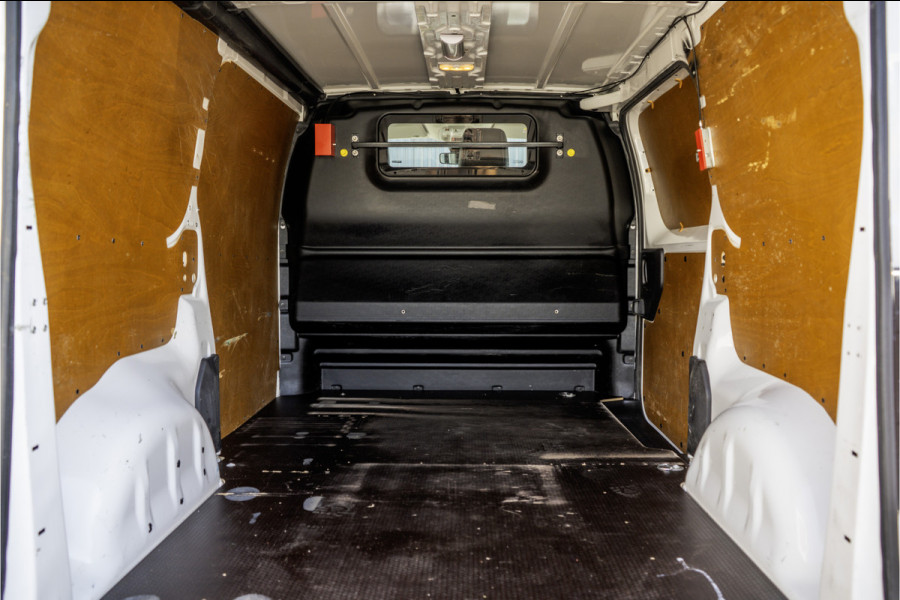 Peugeot Expert **2.0 BlueHDI | L2H1 | Euro 6 | 123 PK | Cruise | Airco | Trekhaak** Peugeot Expert **2.0 BlueHDI | L2H1 | Euro 6 | 123 PK | Cruise | Airco | Trekhaak**