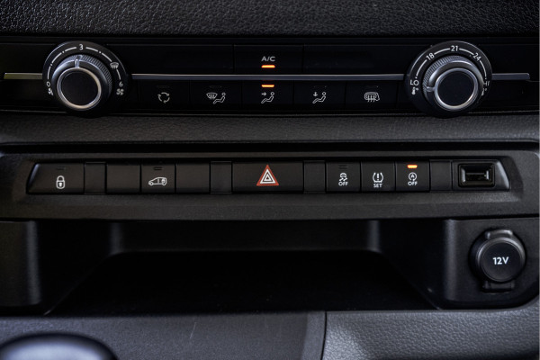 Peugeot Expert **2.0 BlueHDI | L2H1 | Euro 6 | 123 PK | Cruise | Airco | Trekhaak** Peugeot Expert **2.0 BlueHDI | L2H1 | Euro 6 | 123 PK | Cruise | Airco | Trekhaak**