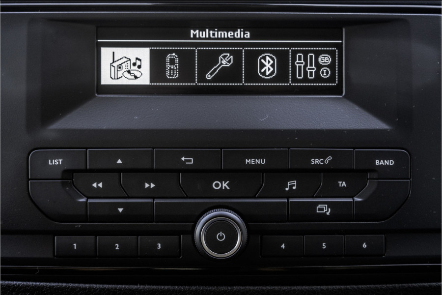 Peugeot Expert **2.0 BlueHDI | L2H1 | Euro 6 | 123 PK | Cruise | Airco | Trekhaak** Peugeot Expert **2.0 BlueHDI | L2H1 | Euro 6 | 123 PK | Cruise | Airco | Trekhaak**