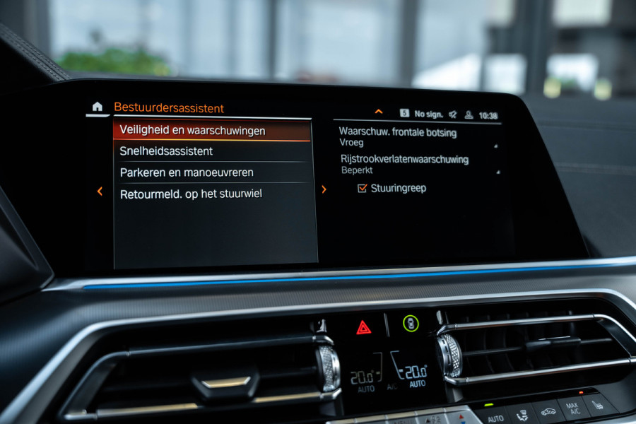 BMW X5 xDrive45e High Executive - M-Sport | Panorama | Elek. trekhaak | Luchtvering BMW X5 xDrive45e High Executive - M-Sport | Panorama | Elek. trekhaak | Luchtvering