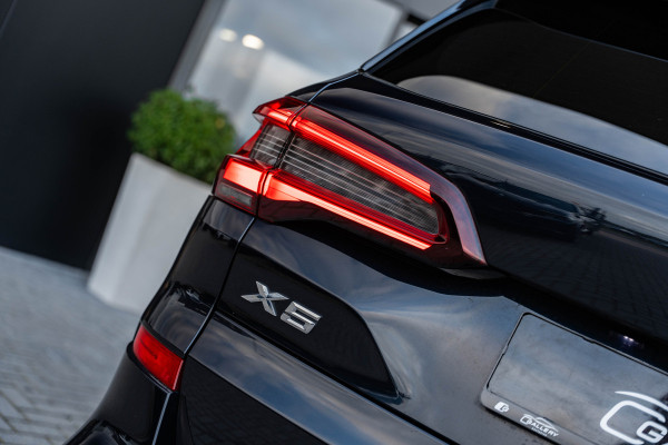 BMW X5 xDrive45e High Executive - M-Sport | Panorama | Elek. trekhaak | Luchtvering BMW X5 xDrive45e High Executive - M-Sport | Panorama | Elek. trekhaak | Luchtvering