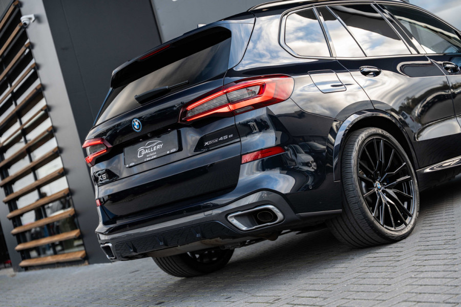 BMW X5 xDrive45e High Executive - M-Sport | Panorama | Elek. trekhaak | Luchtvering BMW X5 xDrive45e High Executive - M-Sport | Panorama | Elek. trekhaak | Luchtvering