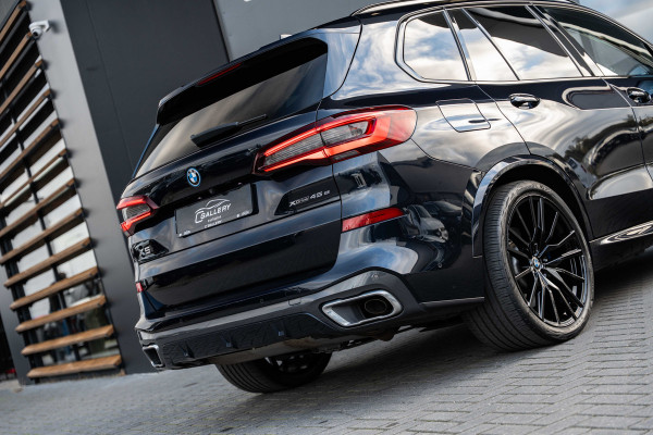 BMW X5 xDrive45e High Executive - M-Sport | Panorama | Elek. trekhaak | Luchtvering BMW X5 xDrive45e High Executive - M-Sport | Panorama | Elek. trekhaak | Luchtvering