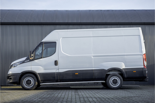 Iveco Daily **35S14V 2.3 L2H2 | Automaat | Euro 6 | Cruise | Climate | 3500 KG Trekgewicht | Trekhaak** Iveco Daily **35S14V 2.3 L2H2 | Automaat | Euro 6 | Cruise | Climate | 3500 KG Trekgewicht | Trekhaak**