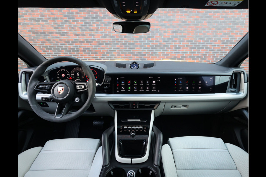 Porsche Cayenne Coupé 3.0 E-Hybrid | Pano - HUD - Sport Chrono Porsche Cayenne Coupé 3.0 E-Hybrid | Pano - HUD - Sport Chrono