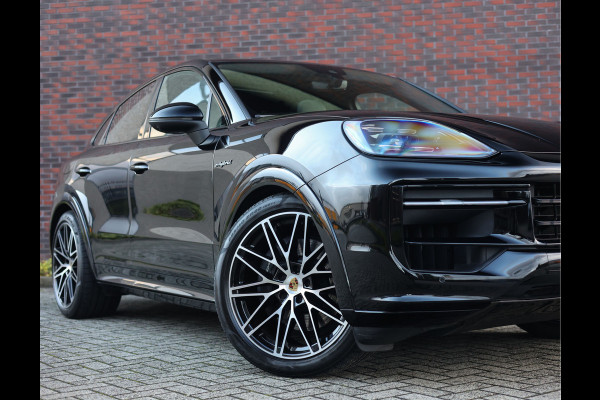 Porsche Cayenne Coupé 3.0 E-Hybrid | Pano - HUD - Sport Chrono Porsche Cayenne Coupé 3.0 E-Hybrid | Pano - HUD - Sport Chrono