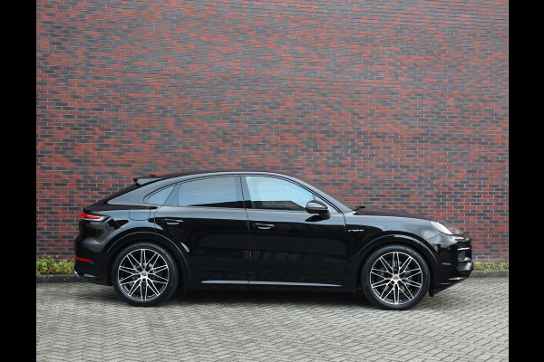 Porsche Cayenne Coupé 3.0 E-Hybrid | Pano - HUD - Sport Chrono Porsche Cayenne Coupé 3.0 E-Hybrid | Pano - HUD - Sport Chrono