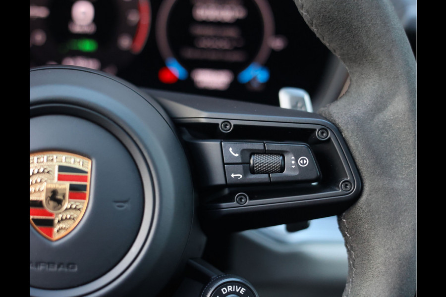 Porsche Cayenne Coupé 3.0 E-Hybrid | Pano - HUD - Sport Chrono Porsche Cayenne Coupé 3.0 E-Hybrid | Pano - HUD - Sport Chrono