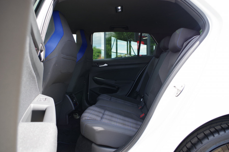 Volkswagen Golf 1.4 eHybrid GTE 245 PK PHEV, Camera, Adap. Cruise Control, Carplay, Navigatie