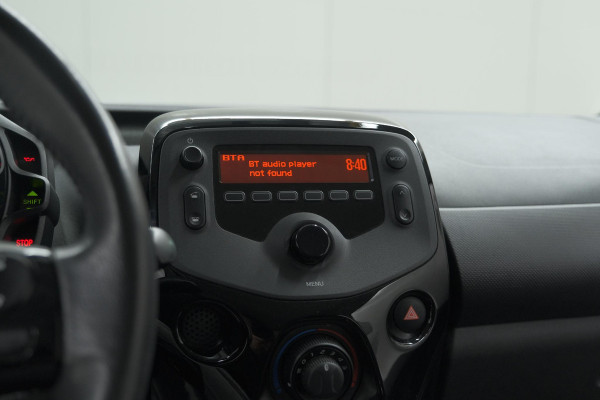 Citroën C1 1.0 VTi Feel | Airco | Bluetooth | Elektrische Ramen | 5 Deurs Citroën C1 1.0 VTi Feel | Airco | Bluetooth | Elektrische Ramen | 5 Deurs