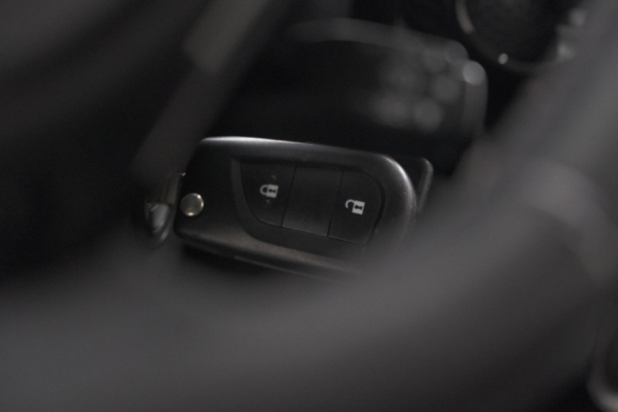 Citroën C1 1.0 VTi Feel | Airco | Bluetooth | Elektrische Ramen | 5 Deurs Citroën C1 1.0 VTi Feel | Airco | Bluetooth | Elektrische Ramen | 5 Deurs