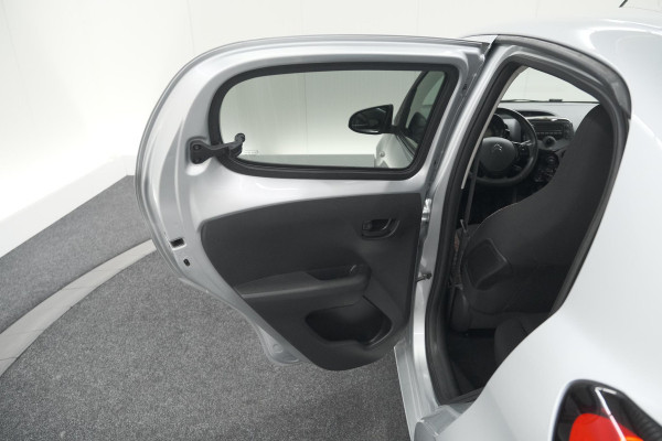 Citroën C1 1.0 VTi Feel | Airco | Bluetooth | Elektrische Ramen | 5 Deurs Citroën C1 1.0 VTi Feel | Airco | Bluetooth | Elektrische Ramen | 5 Deurs