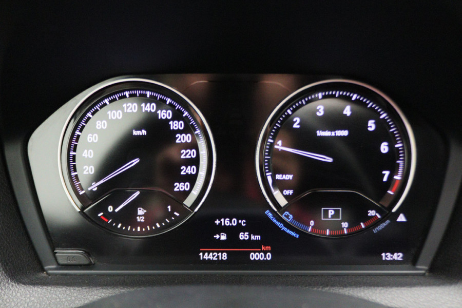 BMW 1-serie 118i Executive M Sport Automaat Schuif-/kanteldak, Camera, Navigatie, Climate, LED, 18" BMW 1-serie 118i Executive M Sport Automaat Schuif-/kanteldak, Camera, Navigatie, Climate, LED, 18"