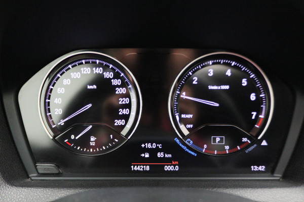 BMW 1-serie 118i Executive M Sport Automaat Schuif-/kanteldak, Camera, Navigatie, Climate, LED, 18" BMW 1-serie 118i Executive M Sport Automaat Schuif-/kanteldak, Camera, Navigatie, Climate, LED, 18"