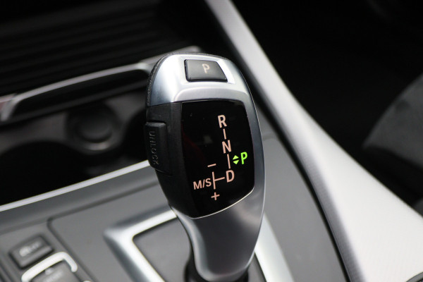 BMW 1-serie 118i Executive M Sport Automaat Schuif-/kanteldak, Camera, Navigatie, Climate, LED, 18" BMW 1-serie 118i Executive M Sport Automaat Schuif-/kanteldak, Camera, Navigatie, Climate, LED, 18"