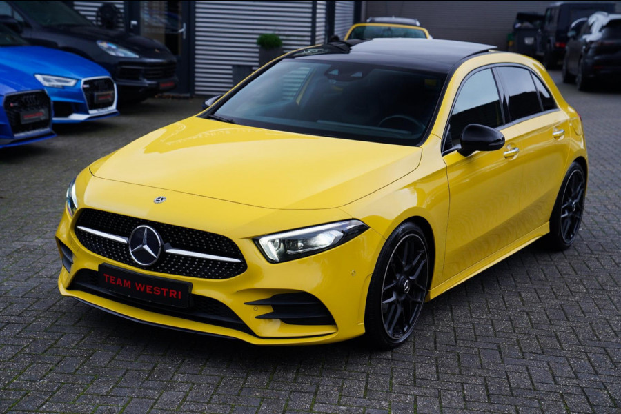 Mercedes-Benz A-Klasse 180 Premium Plus | AMG Pakket | Panorama | Leder/alcantara | Elektrisch verstelbare voorstoelen | LED | CAM Mercedes-Benz A-Klasse 180 Premium Plus | AMG Pakket | Panorama | Leder/alcantara | Elektrisch verstelbare voorstoelen | LED | CAM