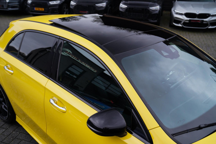 Mercedes-Benz A-Klasse 180 Premium Plus | AMG Pakket | Panorama | Leder/alcantara | Elektrisch verstelbare voorstoelen | LED | CAM Mercedes-Benz A-Klasse 180 Premium Plus | AMG Pakket | Panorama | Leder/alcantara | Elektrisch verstelbare voorstoelen | LED | CAM
