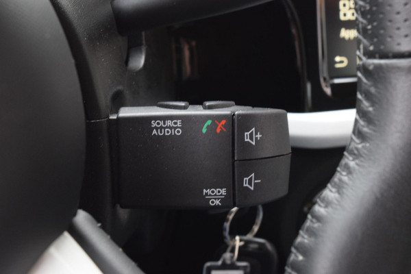 Renault Twingo Collection|Carplay|Led|1e eig.|Orig.NL Renault Twingo Collection|Carplay|Led|1e eig.|Orig.NL