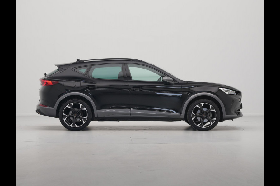 CUPRA Formentor 1.4 e-Hybrid 204pk Navigatie 19" velgen Camera Parkassist 334