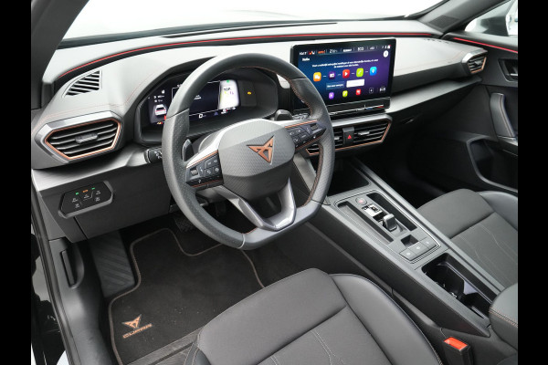 CUPRA Formentor 1.4 e-Hybrid 204pk Navigatie 19" velgen Camera Parkassist 334