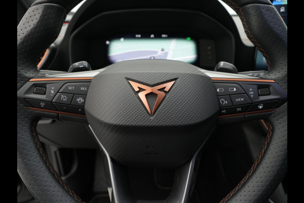 CUPRA Formentor 1.4 e-Hybrid 204pk Navigatie 19" velgen Camera Parkassist 334