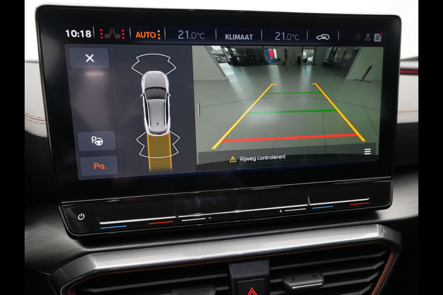 CUPRA Formentor 1.4 e-Hybrid 204pk Navigatie 19" velgen Camera Parkassist 334