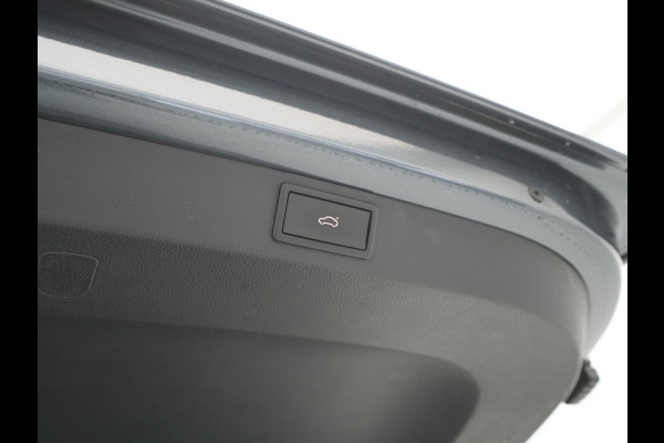 Škoda Karoq 1.5 TSI ACT 150pk DSG Clima Navigatie Camera Keyles Privacy glas PDC 164 Škoda Karoq 1.5 TSI ACT 150pk DSG Clima Navigatie Camera Keyles Privacy glas PDC 164