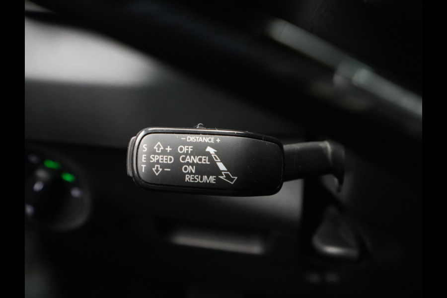 Škoda Karoq 1.5 TSI ACT 150pk DSG Clima Navigatie Camera Keyles Privacy glas PDC 164 Škoda Karoq 1.5 TSI ACT 150pk DSG Clima Navigatie Camera Keyles Privacy glas PDC 164