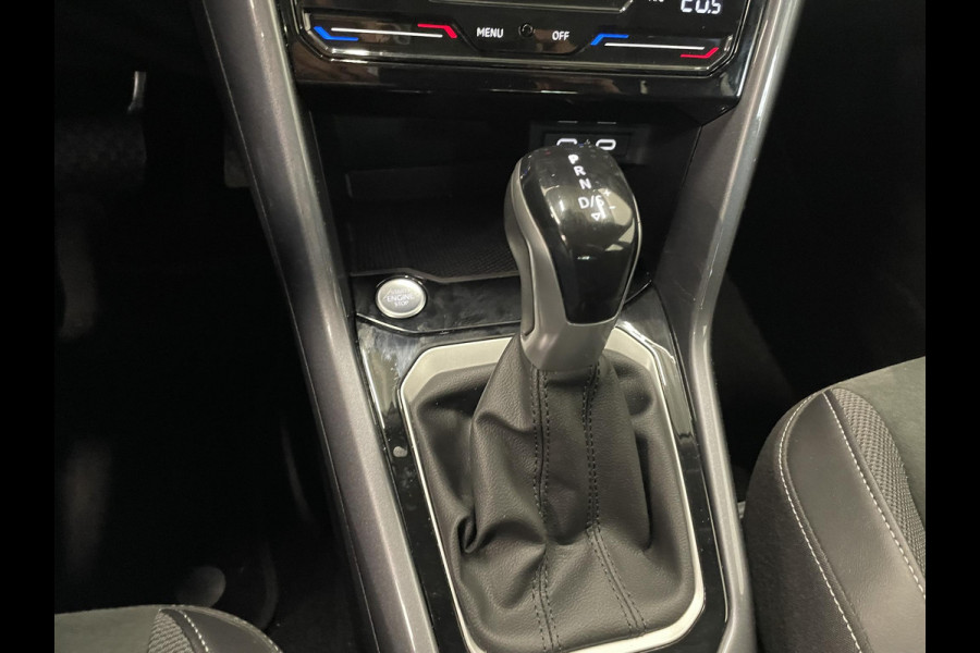 Volkswagen T-Roc 1.5 TSI Style Automaat Climate control Camera Lane assist Dodehoek Assistent LED verlichting Cruise control adaptive Keyless Apple CarPlay/ Android Auto Volkswagen T-Roc 1.5 TSI Style Automaat Climate control Camera Lane assist Dodehoek Assistent LED verlichting Cruise control adaptive Keyless Apple CarPlay/ Android Auto