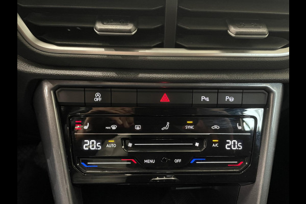 Volkswagen T-Roc 1.5 TSI Style Automaat Climate control Camera Lane assist Dodehoek Assistent LED verlichting Cruise control adaptive Keyless Apple CarPlay/ Android Auto Volkswagen T-Roc 1.5 TSI Style Automaat Climate control Camera Lane assist Dodehoek Assistent LED verlichting Cruise control adaptive Keyless Apple CarPlay/ Android Auto