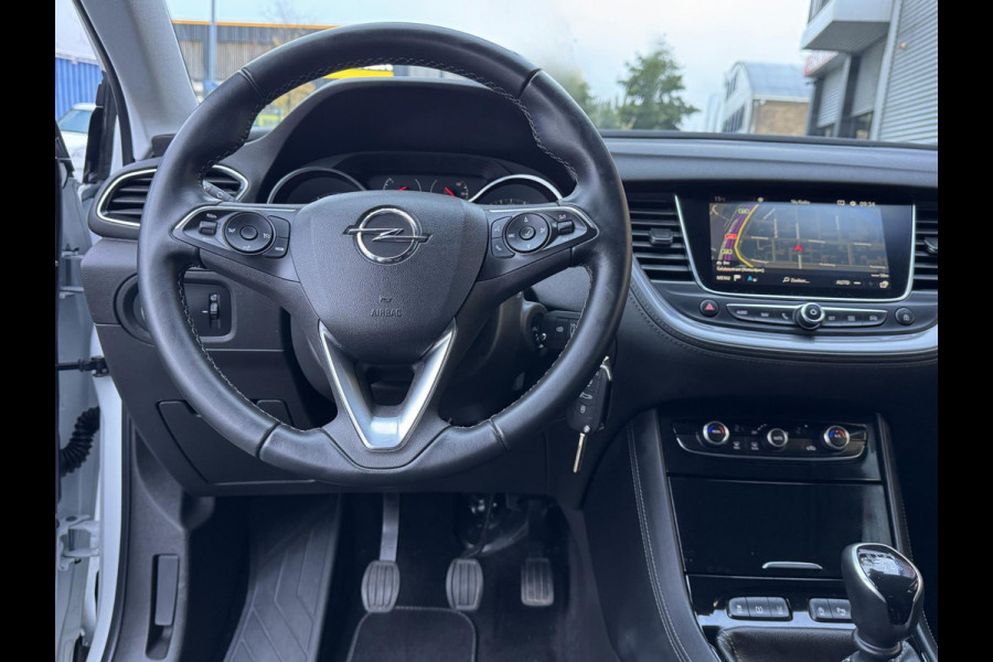 Opel Grandland X 1.2 Turbo Business Elegance - Navigatie I Airco I Sport velgen I Achteruitrij camera I PDC I Dealer onderhouden