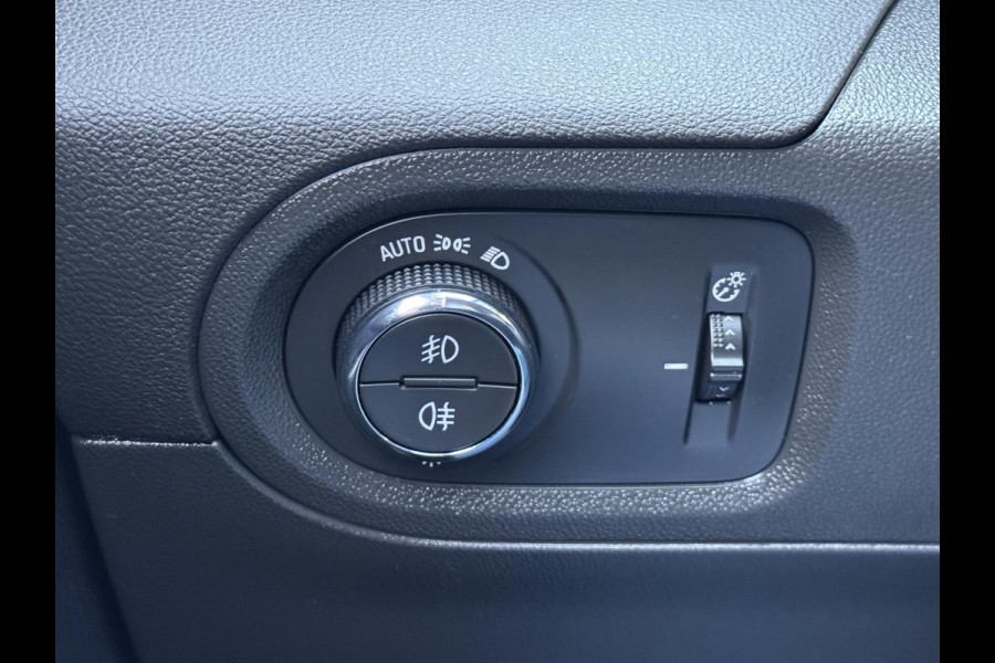 Opel Grandland X 1.2 Turbo Business Elegance - Navigatie I Airco I Sport velgen I Achteruitrij camera I PDC I Dealer onderhouden