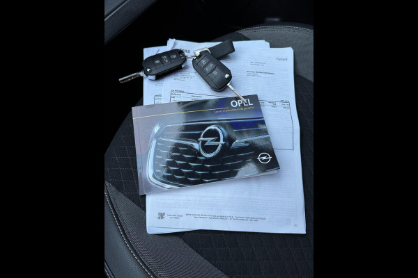 Opel Grandland X 1.2 Turbo Business Elegance - Navigatie I Airco I Sport velgen I Achteruitrij camera I PDC I Dealer onderhouden
