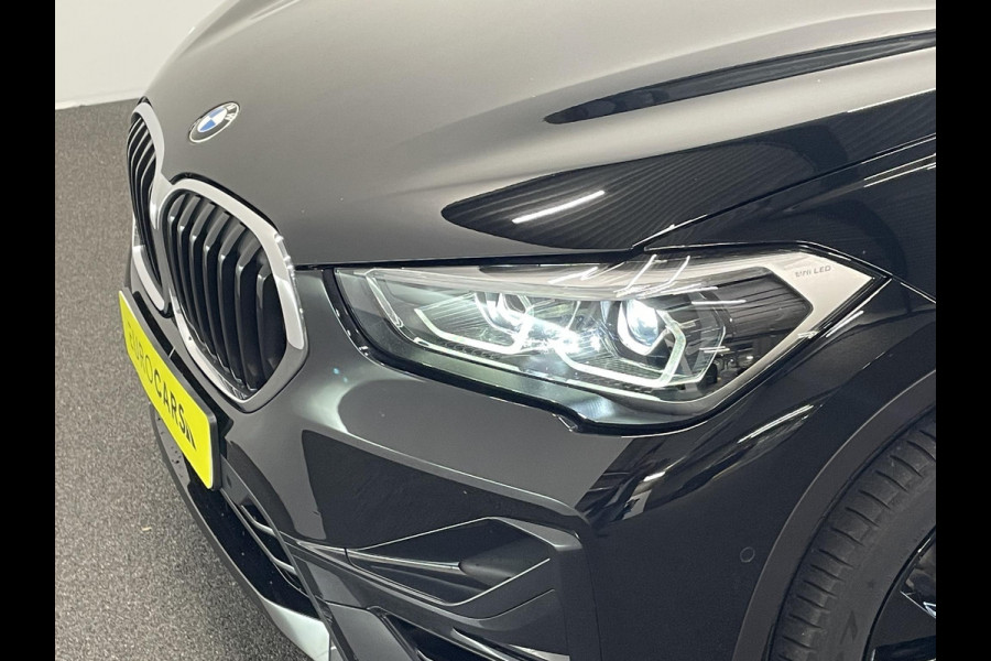 BMW X1 xDrive25e SportLine Aut PHEV Pano dak HiFi system Verwarmbare stoelen Sport stoelen navi Carplay PDC V+A Elektrische achterklep Full Led