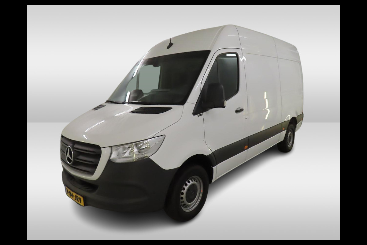Mercedes-Benz Sprinter 315 CDI L2 H2 Pro Navigatie Camera 3.5T Trekhaak (Wordt verwacht)