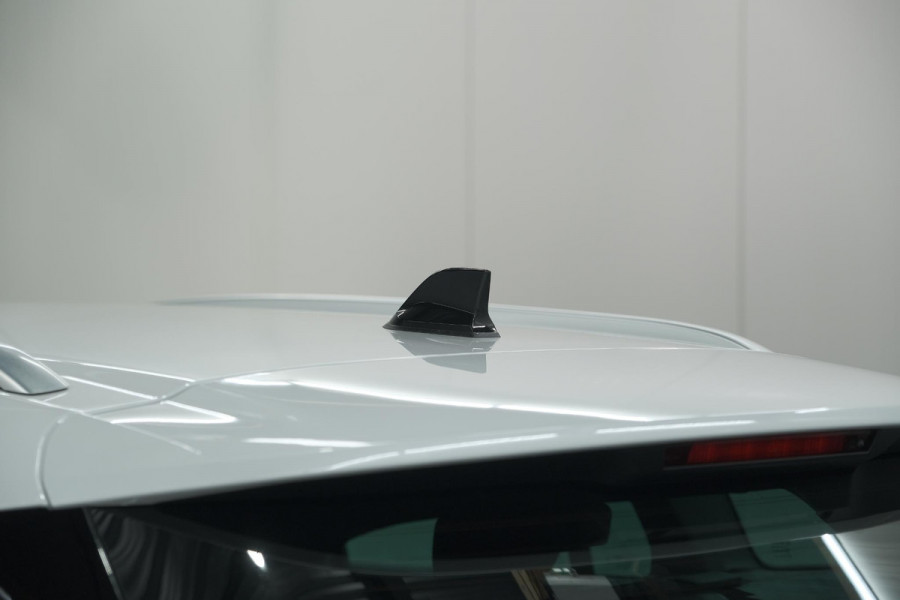 Renault MEGANE Estate TCe 140 EDC Techno | Trekhaak | Camera | Navigatie | 9.3 Inch Groot Scherm