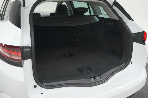 Renault MEGANE Estate TCe 140 EDC Techno | Trekhaak | Camera | Navigatie | 9.3 Inch Groot Scherm