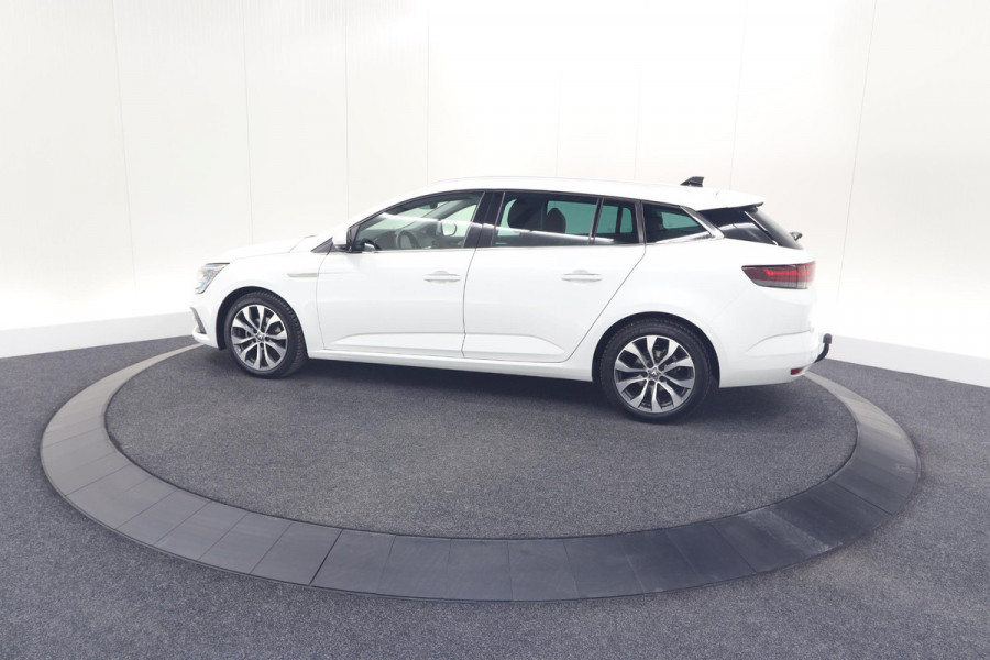 Renault MEGANE Estate TCe 140 EDC Techno | Trekhaak | Camera | Navigatie | 9.3 Inch Groot Scherm