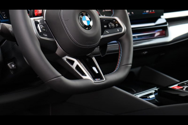 BMW 5 Serie M5 M Carbon|M Drivers Package|M Drive Professional|Driving + Parking Assistant Professional|Alcantara BMW 5 Serie M5 M Carbon|M Drivers Package|M Drive Professional|Driving + Parking Assistant Professional|Alcantara