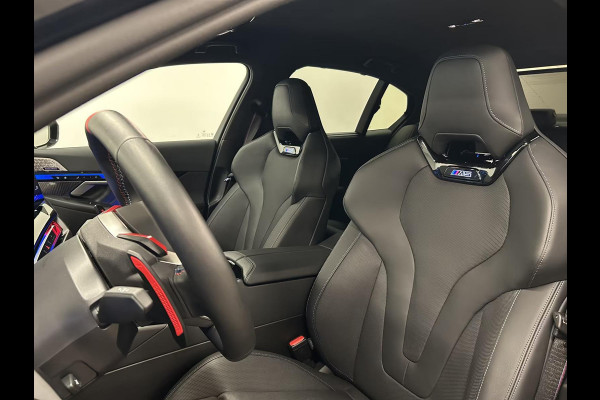 BMW 5 Serie M5 M Carbon|M Drivers Package|M Drive Professional|Driving + Parking Assistant Professional|Alcantara BMW 5 Serie M5 M Carbon|M Drivers Package|M Drive Professional|Driving + Parking Assistant Professional|Alcantara