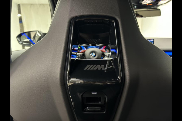 BMW 5 Serie M5 M Carbon|M Drivers Package|M Drive Professional|Driving + Parking Assistant Professional|Alcantara BMW 5 Serie M5 M Carbon|M Drivers Package|M Drive Professional|Driving + Parking Assistant Professional|Alcantara