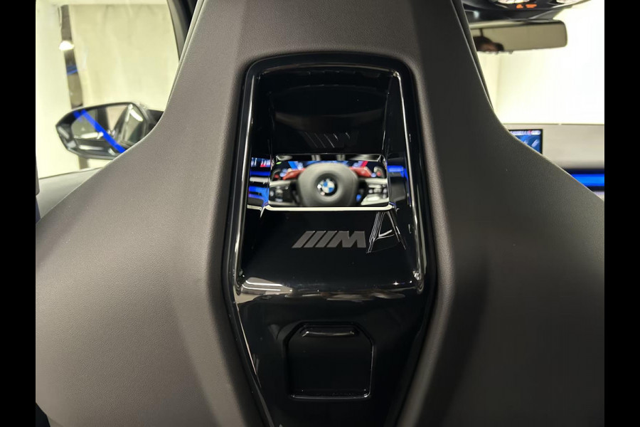 BMW 5 Serie M5 M Carbon|M Drivers Package|M Drive Professional|Driving + Parking Assistant Professional|Alcantara BMW 5 Serie M5 M Carbon|M Drivers Package|M Drive Professional|Driving + Parking Assistant Professional|Alcantara