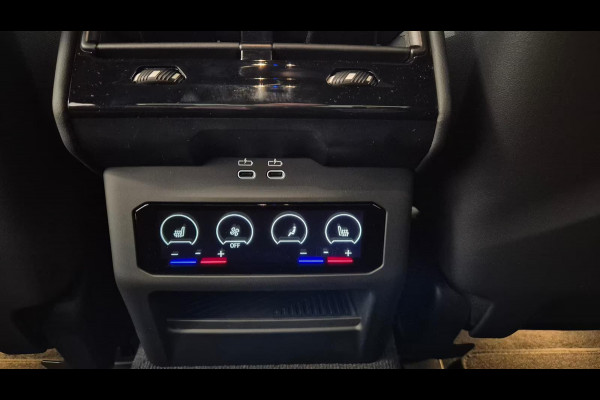 BMW 5 Serie M5 M Carbon|M Drivers Package|M Drive Professional|Driving + Parking Assistant Professional|Alcantara BMW 5 Serie M5 M Carbon|M Drivers Package|M Drive Professional|Driving + Parking Assistant Professional|Alcantara