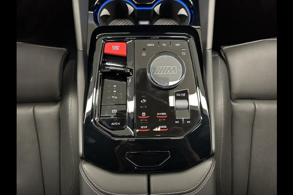 BMW 5 Serie M5 M Carbon|M Drivers Package|M Drive Professional|Driving + Parking Assistant Professional|Alcantara BMW 5 Serie M5 M Carbon|M Drivers Package|M Drive Professional|Driving + Parking Assistant Professional|Alcantara