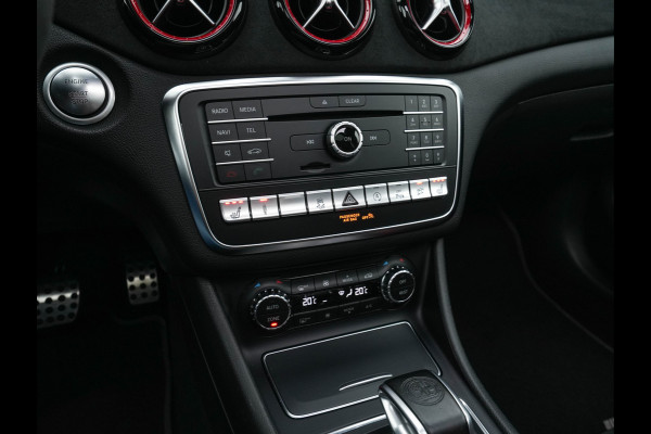 Mercedes-Benz CLA-Klasse AMG 45 4MATIC Ambition Aut. *PANO | AMG-AERO-PACK | RECARO-SPORTSEATS | MICROFIBRE | FULL-LED | MEMORY-PACK | HARMAN/KARDON-SURROUD | KEYLESS | HEATED-SEATS | NAVI-FULLMAP | SHIFT-PADDLES | 19''ALU* Mercedes-Benz CLA-Klasse AMG 45 4MATIC Ambition Aut. *PANO | AMG-AERO-PACK | RECARO-SPORTSEATS | MICROFIBRE | FULL-LED | MEMORY-PACK | HARMAN/KARDON-SURROUD | KEYLESS | HEATED-SEATS | NAVI-FULLMAP | SHIFT-PADDLES | 19''ALU*