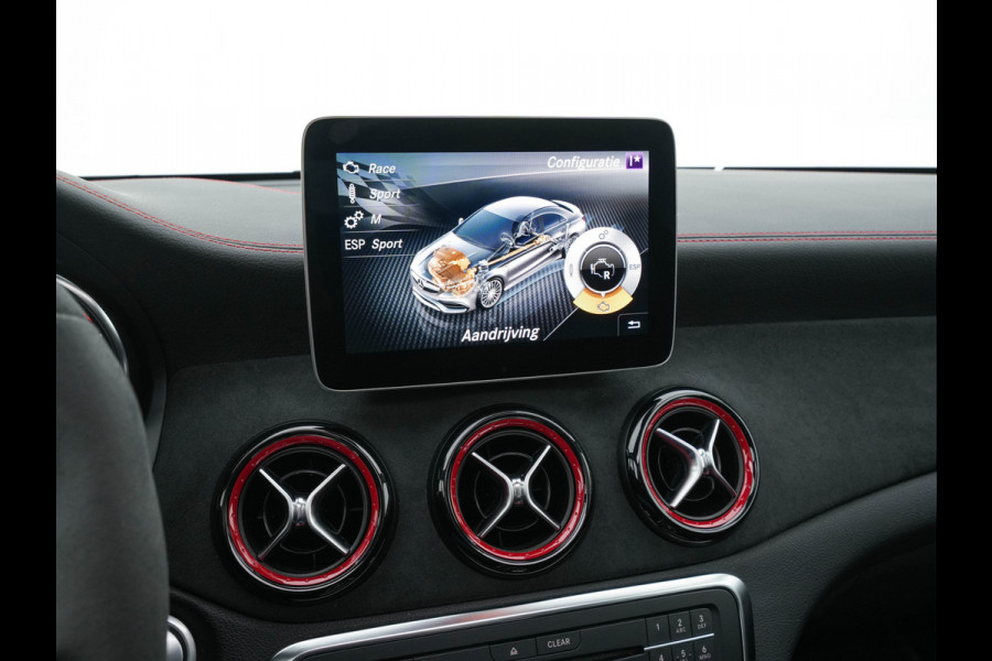 Mercedes-Benz CLA-Klasse AMG 45 4MATIC Ambition Aut. *PANO | AMG-AERO-PACK | RECARO-SPORTSEATS | MICROFIBRE | FULL-LED | MEMORY-PACK | HARMAN/KARDON-SURROUD | KEYLESS | HEATED-SEATS | NAVI-FULLMAP | SHIFT-PADDLES | 19''ALU* Mercedes-Benz CLA-Klasse AMG 45 4MATIC Ambition Aut. *PANO | AMG-AERO-PACK | RECARO-SPORTSEATS | MICROFIBRE | FULL-LED | MEMORY-PACK | HARMAN/KARDON-SURROUD | KEYLESS | HEATED-SEATS | NAVI-FULLMAP | SHIFT-PADDLES | 19''ALU*