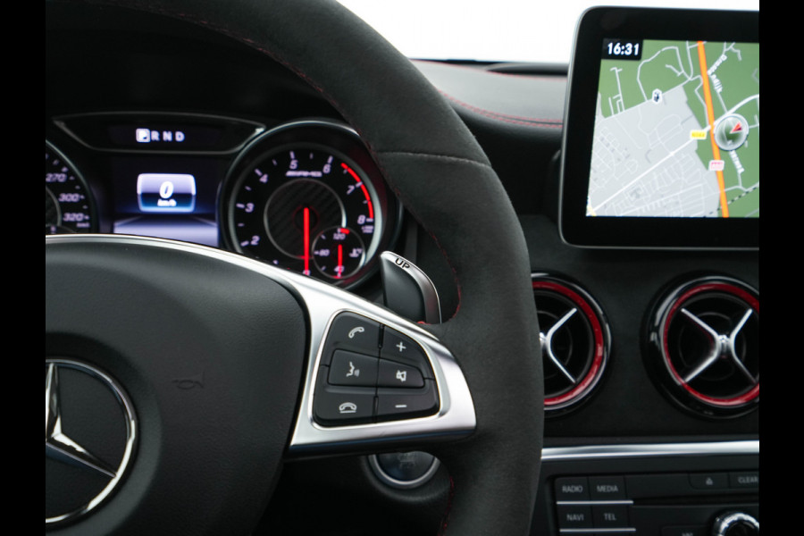 Mercedes-Benz CLA-Klasse AMG 45 4MATIC Ambition Aut. *PANO | AMG-AERO-PACK | RECARO-SPORTSEATS | MICROFIBRE | FULL-LED | MEMORY-PACK | HARMAN/KARDON-SURROUD | KEYLESS | HEATED-SEATS | NAVI-FULLMAP | SHIFT-PADDLES | 19''ALU* Mercedes-Benz CLA-Klasse AMG 45 4MATIC Ambition Aut. *PANO | AMG-AERO-PACK | RECARO-SPORTSEATS | MICROFIBRE | FULL-LED | MEMORY-PACK | HARMAN/KARDON-SURROUD | KEYLESS | HEATED-SEATS | NAVI-FULLMAP | SHIFT-PADDLES | 19''ALU*