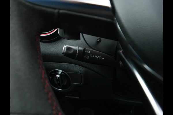 Mercedes-Benz CLA-Klasse AMG 45 4MATIC Ambition Aut. *PANO | AMG-AERO-PACK | RECARO-SPORTSEATS | MICROFIBRE | FULL-LED | MEMORY-PACK | HARMAN/KARDON-SURROUD | KEYLESS | HEATED-SEATS | NAVI-FULLMAP | SHIFT-PADDLES | 19''ALU* Mercedes-Benz CLA-Klasse AMG 45 4MATIC Ambition Aut. *PANO | AMG-AERO-PACK | RECARO-SPORTSEATS | MICROFIBRE | FULL-LED | MEMORY-PACK | HARMAN/KARDON-SURROUD | KEYLESS | HEATED-SEATS | NAVI-FULLMAP | SHIFT-PADDLES | 19''ALU*