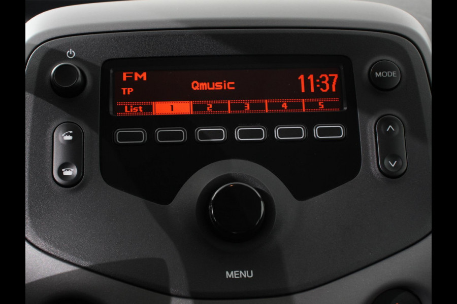 Peugeot 108 1.0 e-VTi Active Airco Bluetooth Led 5 deurs Peugeot 108 1.0 e-VTi Active Airco Bluetooth Led 5 deurs